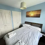Сasa de vacaciones Greenwich - Part Of The The Bay Filey Village With Pool, Gym And Direct Access, Pub, Restaurant, Tennis And Meadows Walks Reighton