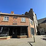 Greenwich - Part Of The The Bay Filey Village With Pool, Gym And Direct Access, Pub, Restaurant, Tennis And Meadows Walks