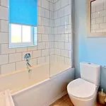 Greenwich - Part Of The The Bay Filey Village With Pool, Gym And Direct Access, Pub, Restaurant, Tennis And Meadows Walks Сasa de vacaciones Reighton