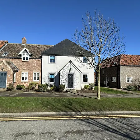Greenwich - Part Of The The Bay Filey Village With Pool, Gym And Direct Access, Pub, Restaurant, Tennis And Meadows Walks Feriehus Reighton