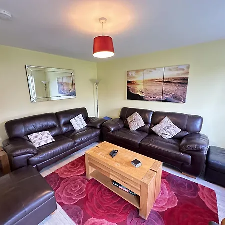 Greenwich - Part Of The The Bay Filey Village With Pool, Gym And Direct Access, Pub, Restaurant, Tennis And Meadows Walks * Reighton