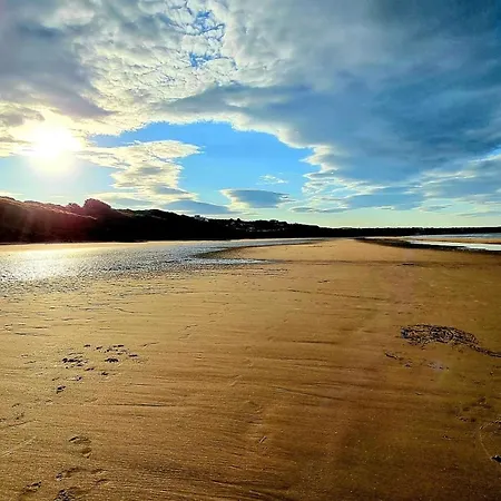 Greenwich - Part Of The The Bay Filey Village With Pool, Gym And Direct Access, Pub, Restaurant, Tennis And Meadows Walks Reighton